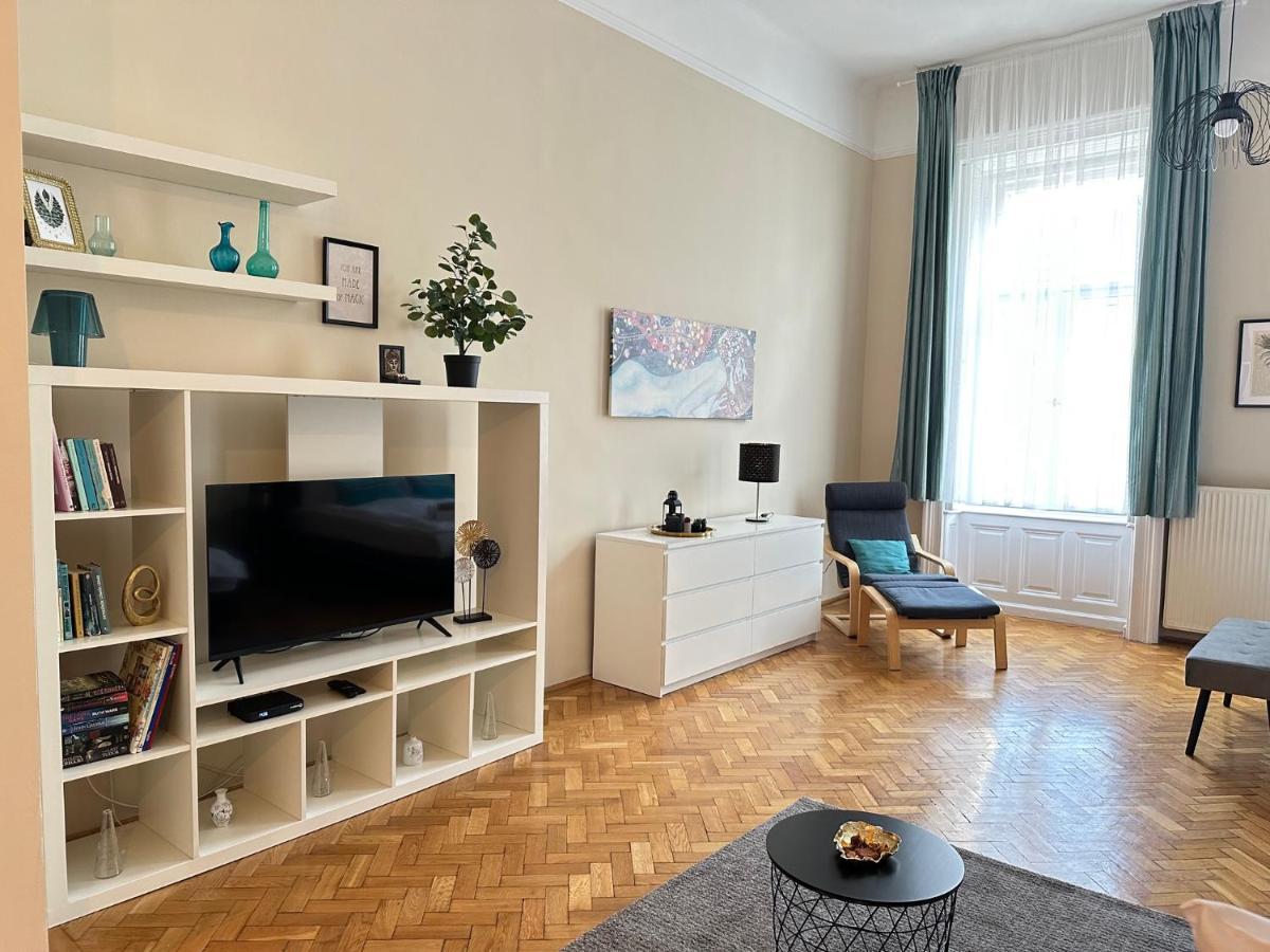 Orangehomes Peaceful Apartment Next To Central Market Hall บูดาเปสต์ ภายนอก รูปภาพ